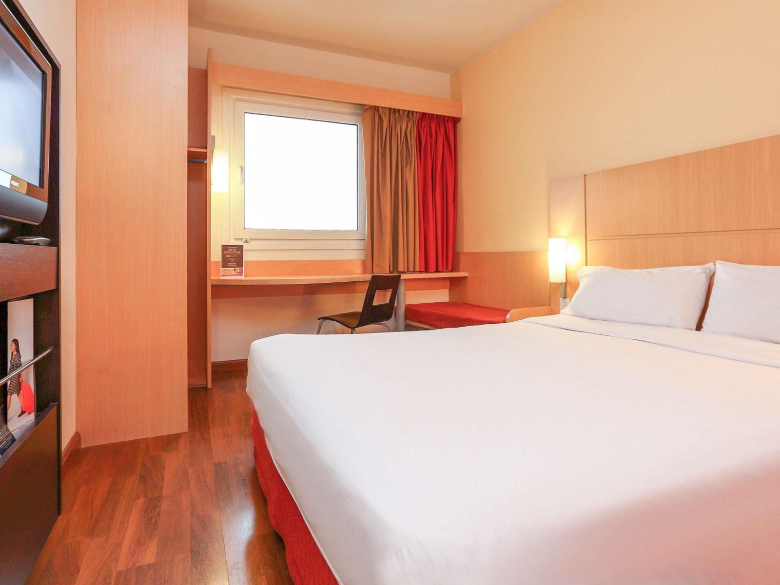 ibis Buenos Aires Obelisco — photo 5