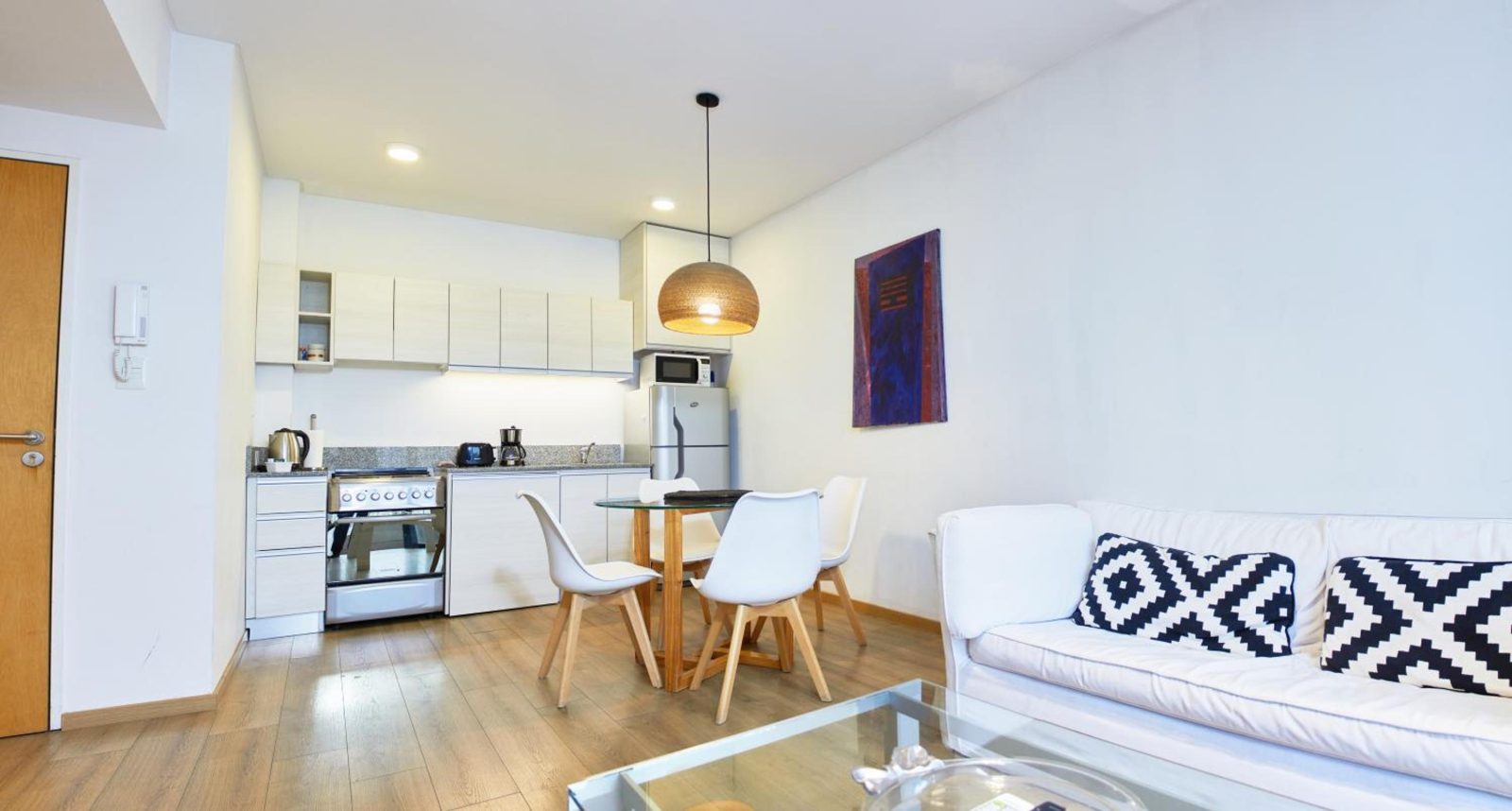 Monroe Suites — photo 6